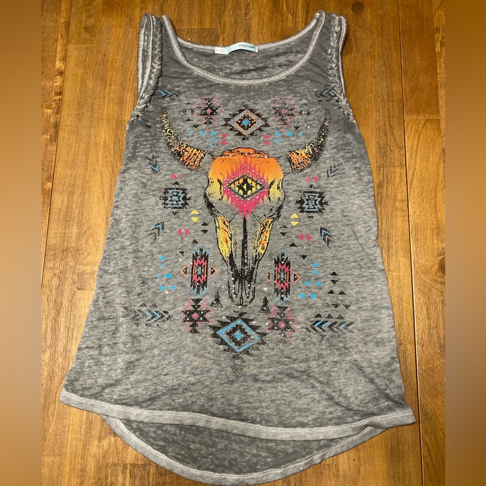 Maurice’s lightweight tank top
